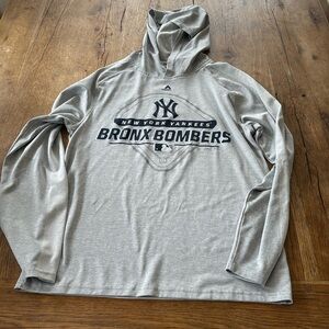 Men’s Yankees Lightweight Hoodie Size Small Bronx Bombers